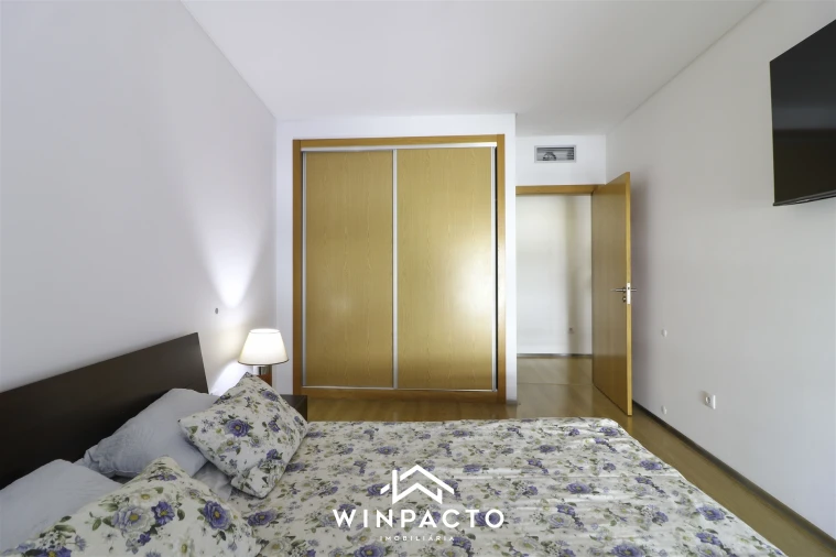 Apartamento T2 para Venda em Vila Nova de Tazem Foto 21