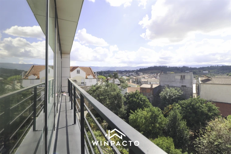 Apartamento T2 para Venda em Vila Nova de Tazem Foto 8