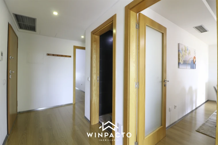 Apartamento T2 para Venda em Vila Nova de Tazem Foto 15