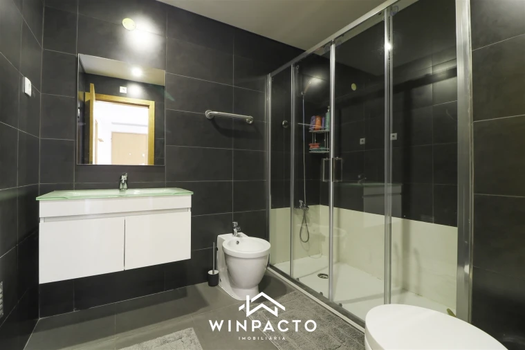 Apartamento T2 para Venda em Vila Nova de Tazem Foto 30