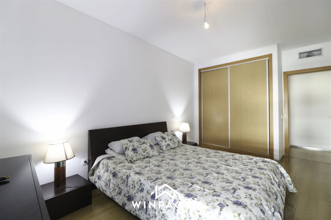 Apartamento T2 para Venda em Vila Nova de Tazem Foto 19