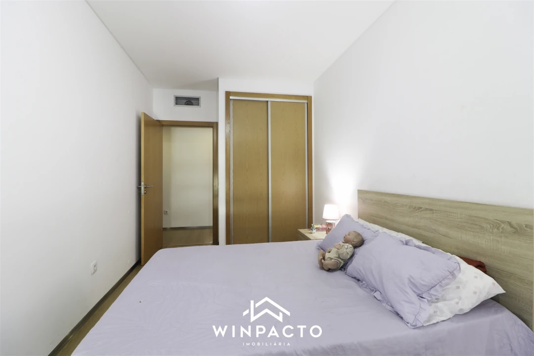 Apartamento T2 para Venda em Vila Nova de Tazem Foto 25