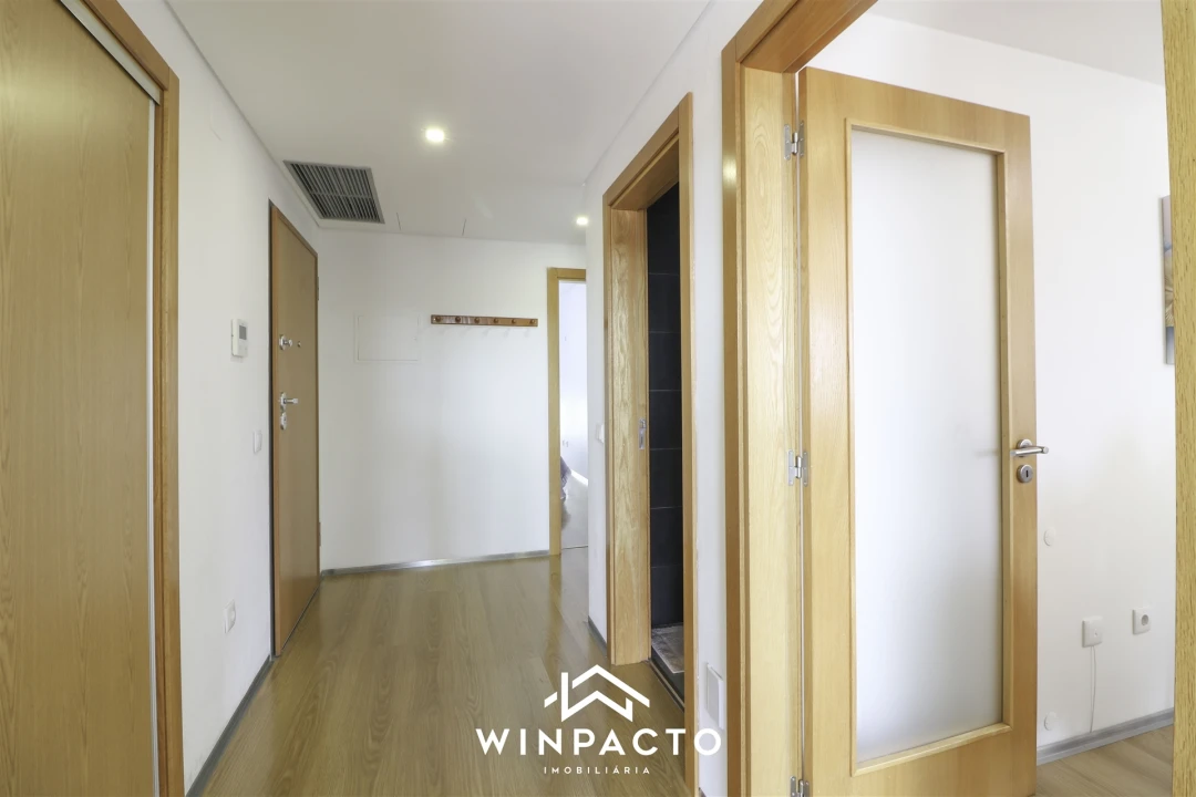 Apartamento T2 para Venda em Vila Nova de Tazem Foto 34