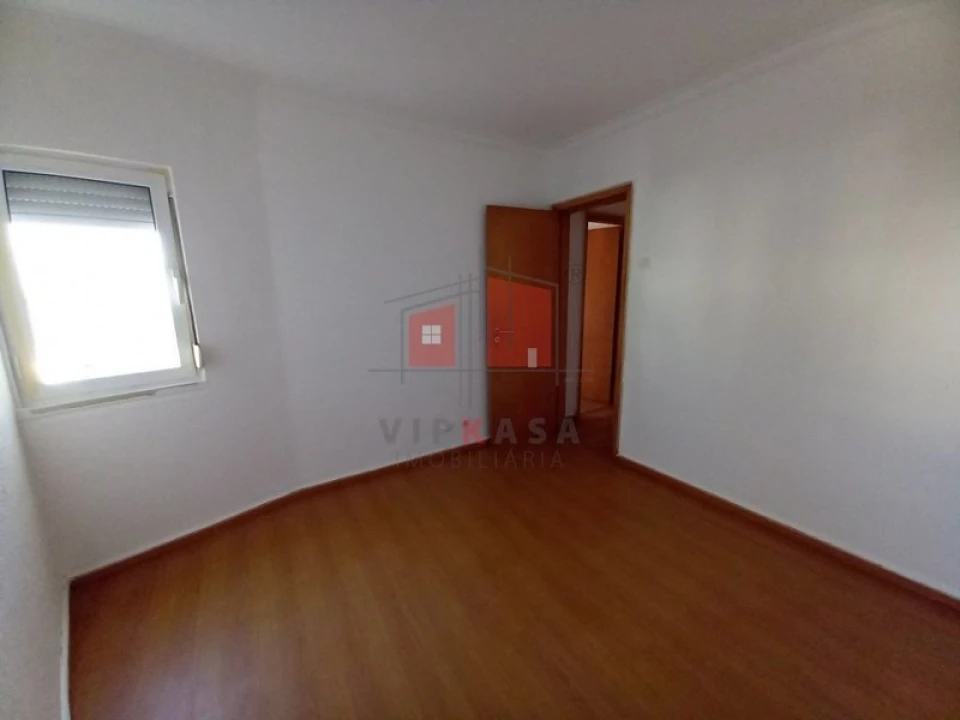 Apartamento T2 para Venda em Cascais e Estoril Foto 17