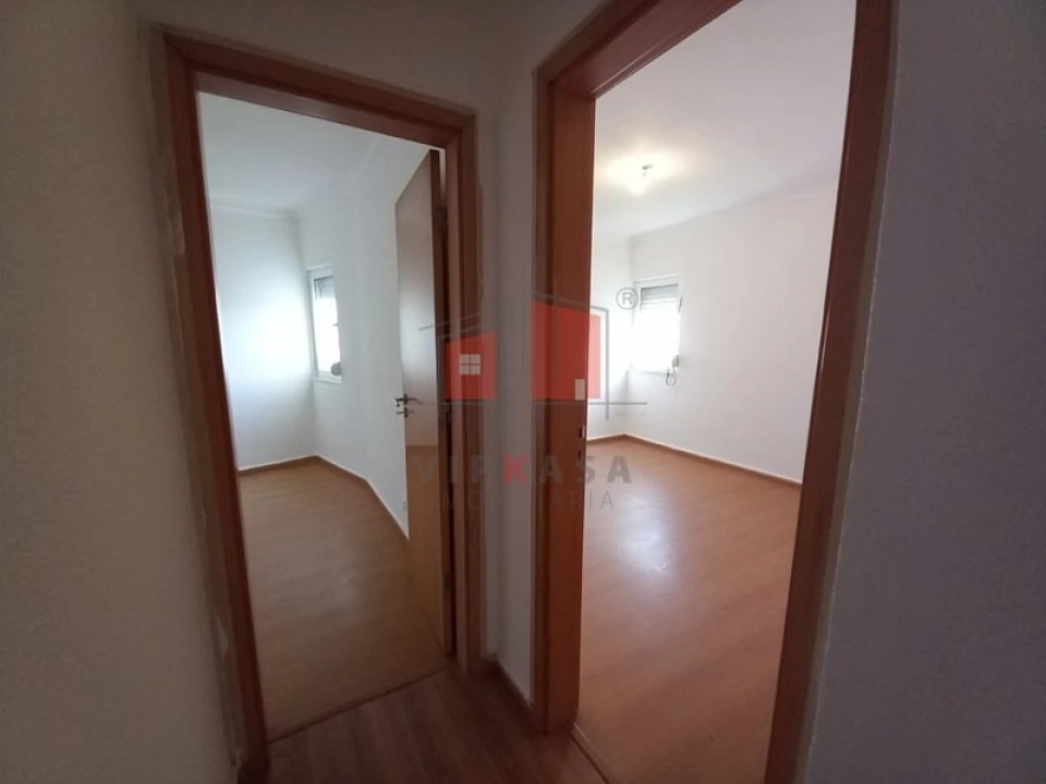 Apartamento T2 para Venda em Cascais e Estoril Foto 13