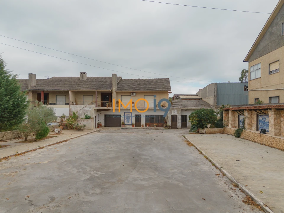 Moradia T4 para Venda em Fatima Foto 1