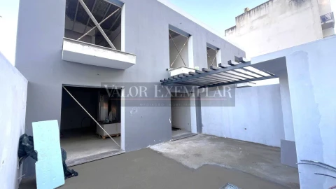 Moradia T4 para Venda em Montijo e Afonsoeiro