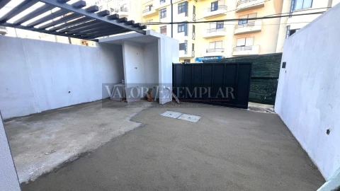 Moradia T4 para Venda em Montijo e Afonsoeiro