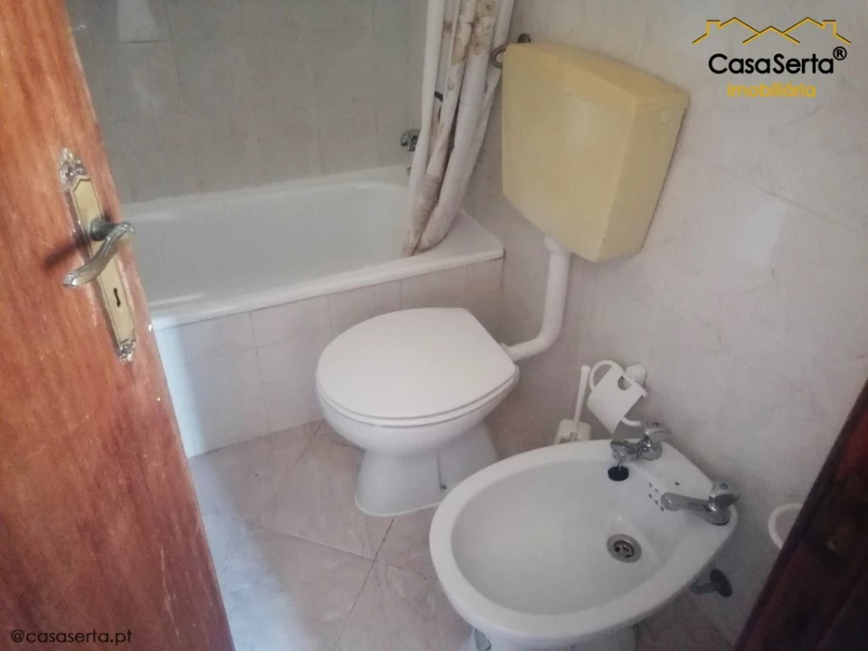 Moradia T4 para Venda em Castelo Foto 9
