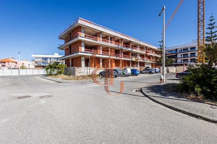 Apartamento T2 para Venda em Atouguia da Baleia Foto 11