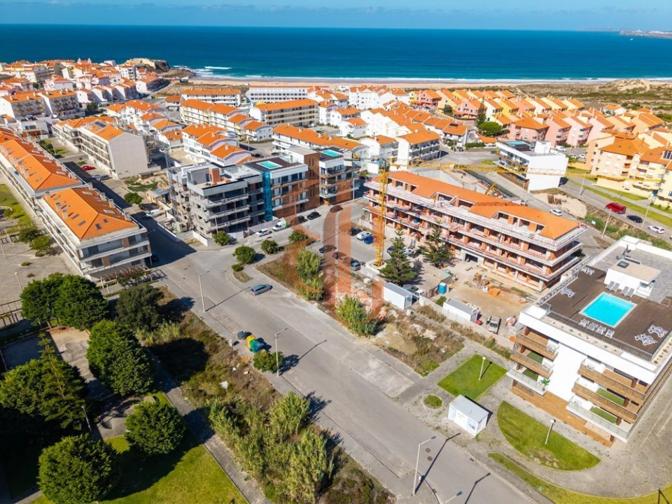 Apartamento T2 para Venda em Atouguia da Baleia Foto 15