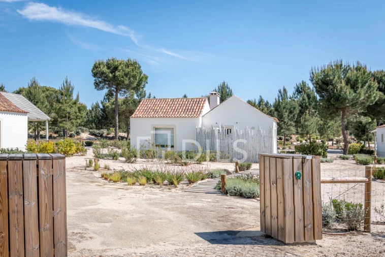 Moradia T1 para Venda em Comporta Foto 1