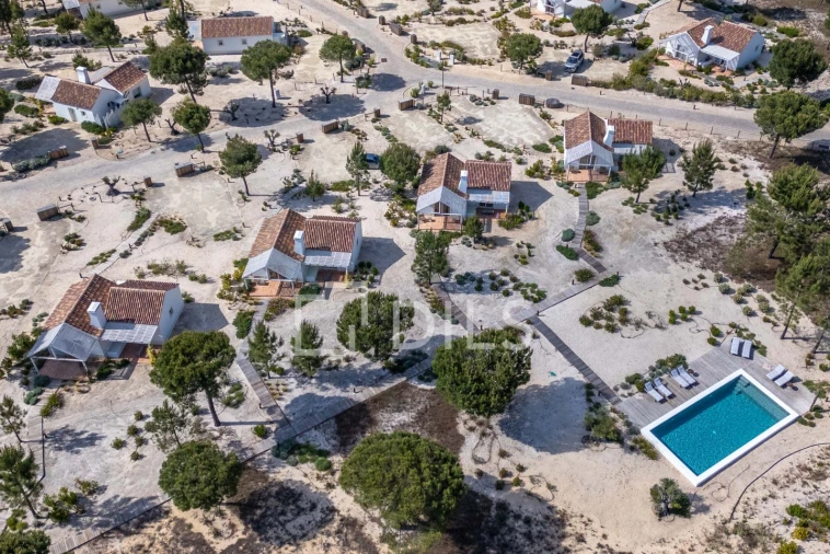 Moradia T1 para Venda em Comporta Foto 17