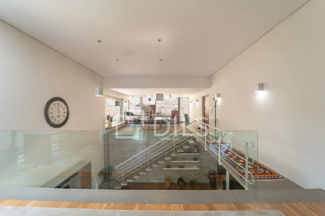 Moradia T4 para Venda em Sande e São Lourenço Foto 10