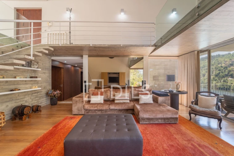 Moradia T4 para Venda em Sande e São Lourenço Foto 12