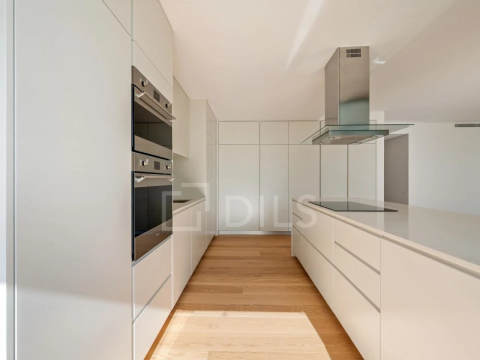 Apartamento T4 para Venda em Cascais e Estoril Foto 17