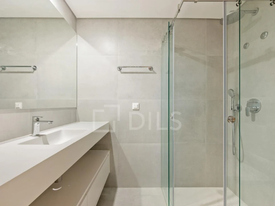 Apartamento T4 para Venda em Cascais e Estoril Foto 29
