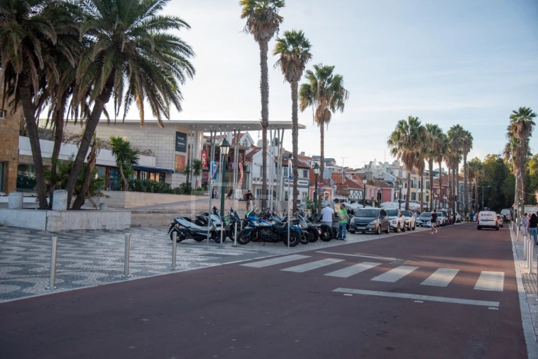 Apartamento T4 para Venda em Cascais e Estoril Foto 50