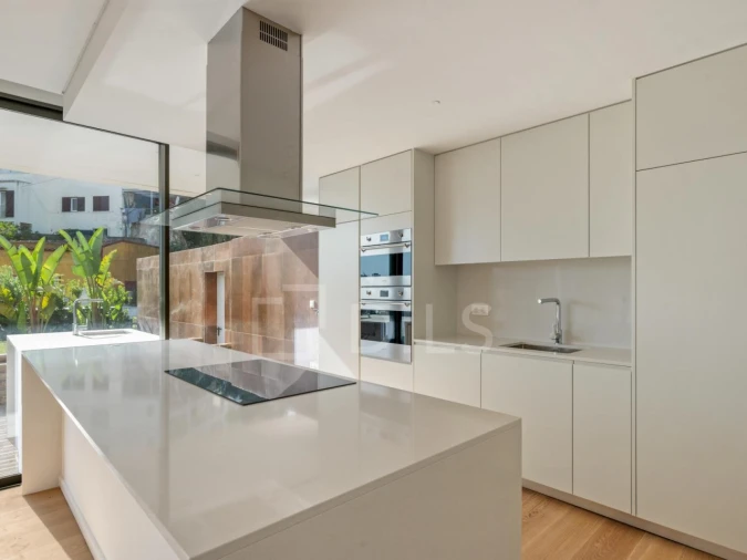 Apartamento T4 para Venda em Cascais e Estoril Foto 15