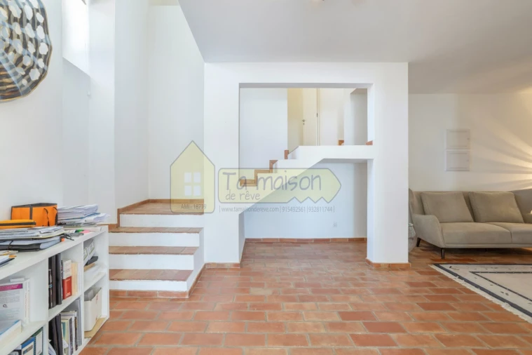 Moradia T3 para Venda em Salir Foto 3