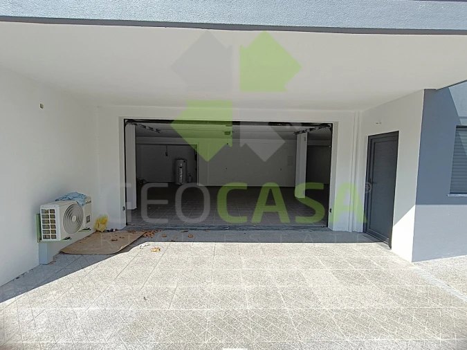 Moradia T4 para Venda em Rio de Mouro Foto 47