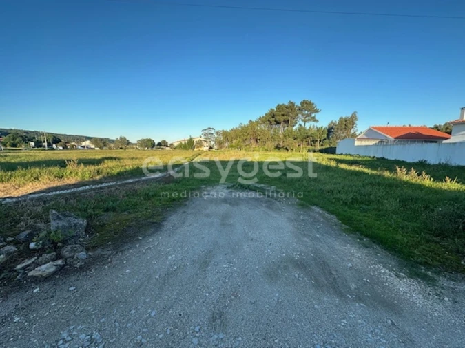 Terreno para Venda em Famalicão Foto 4