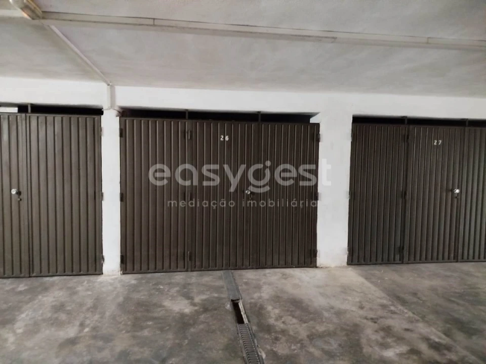 Apartamento T2 para Venda em Miranda do Corvo Foto 11