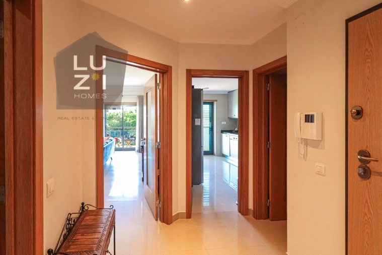 Apartamento T2 para Venda em Lagos (São Sebastião e Santa Maria) Foto 4