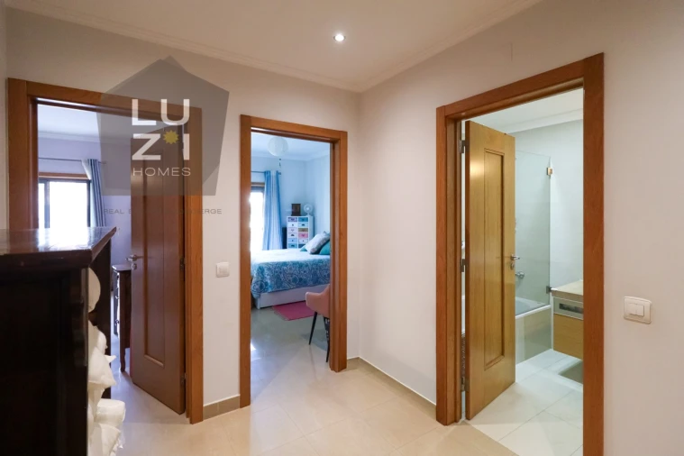 Apartamento T2 para Venda em Lagos (São Sebastião e Santa Maria) Foto 29