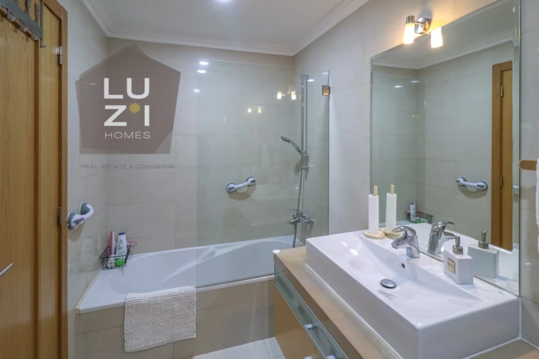 Apartamento T2 para Venda em Lagos (São Sebastião e Santa Maria) Foto 31