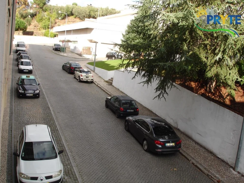 Apartamento T5 para Venda em Sertã Foto 29