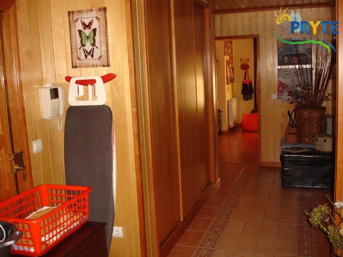Apartamento T5 para Venda em Sertã Foto 10