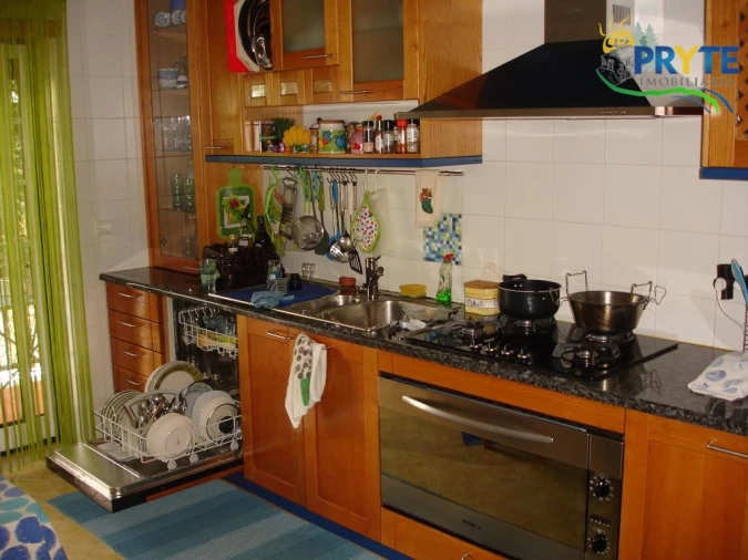 Apartamento T5 para Venda em Sertã Foto 24