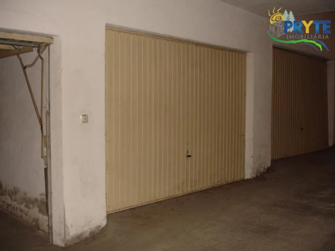 Apartamento T5 para Venda em Sertã Foto 42