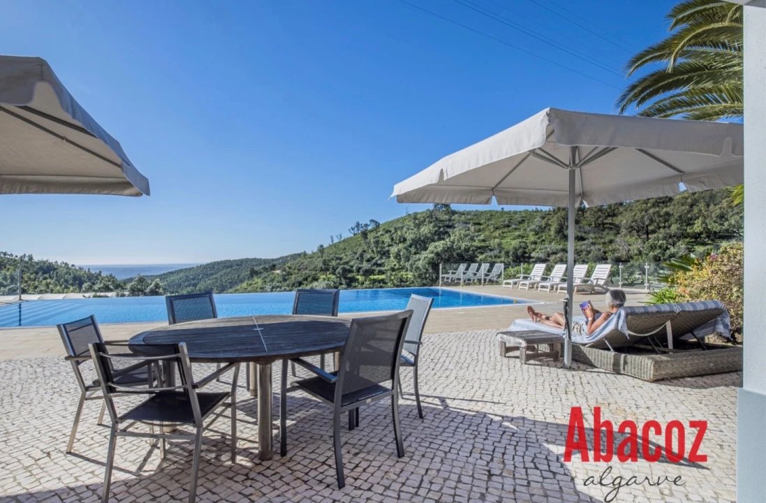 Moradia T6 para Venda em Monchique Foto 7