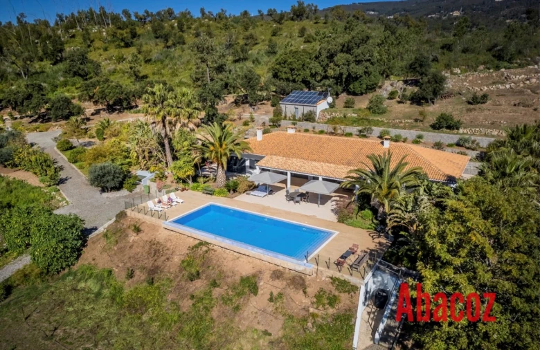 Moradia T6 para Venda em Monchique Foto 1