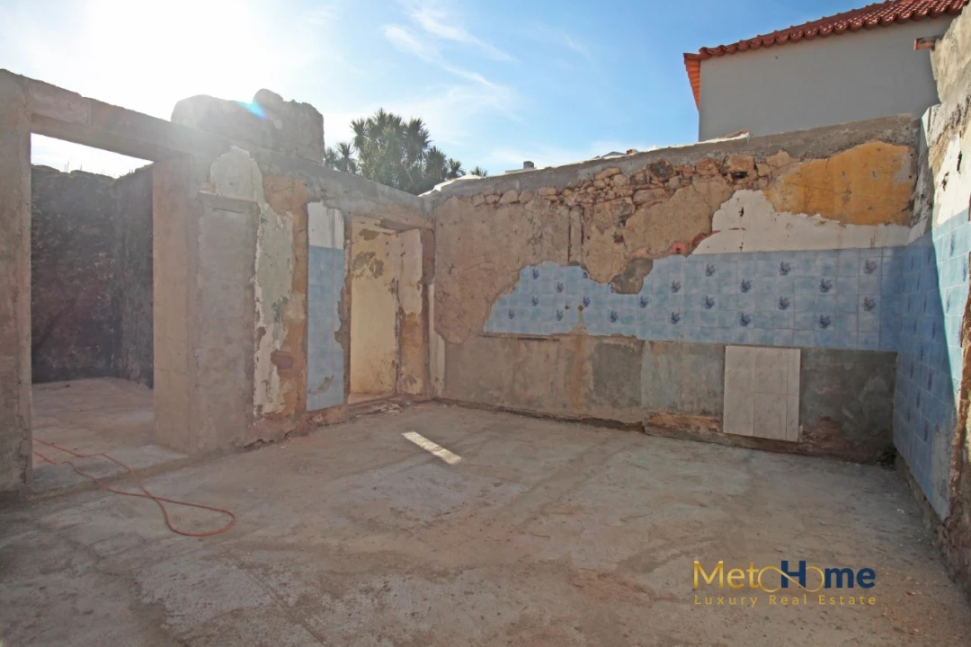 Moradia T2 para Venda em Santa Marinha e São Pedro da Afurada Foto 7