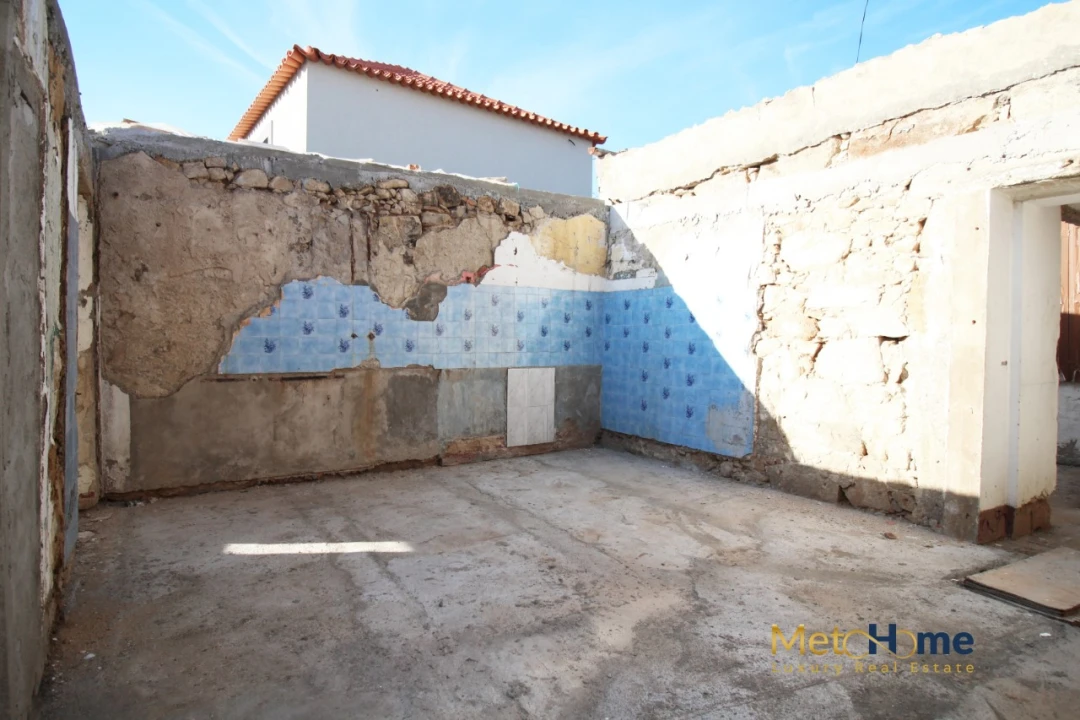 Moradia T2 para Venda em Santa Marinha e São Pedro da Afurada Foto 9