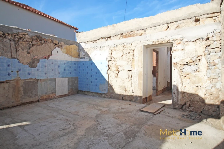 Moradia T2 para Venda em Santa Marinha e São Pedro da Afurada Foto 8