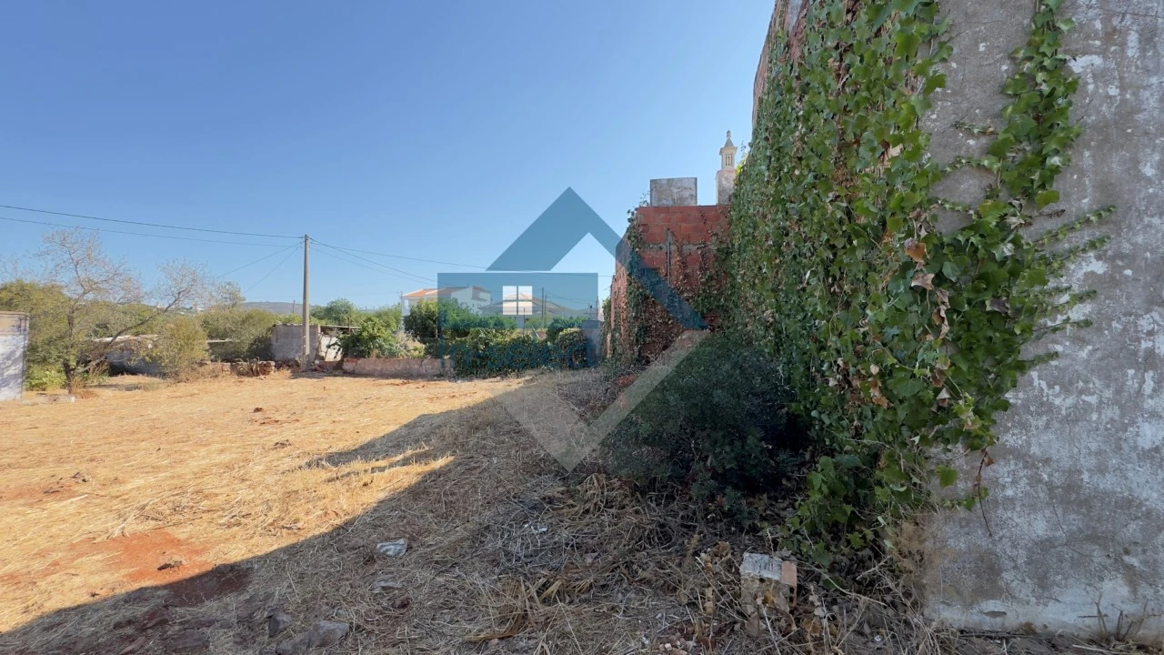 Moradia T3 para Venda em Almancil Foto 2