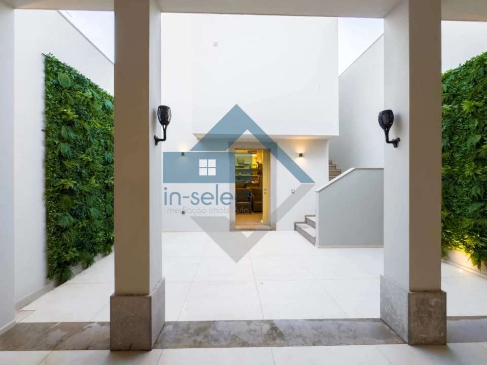 Moradia T3 para Venda em Olhão Foto 3