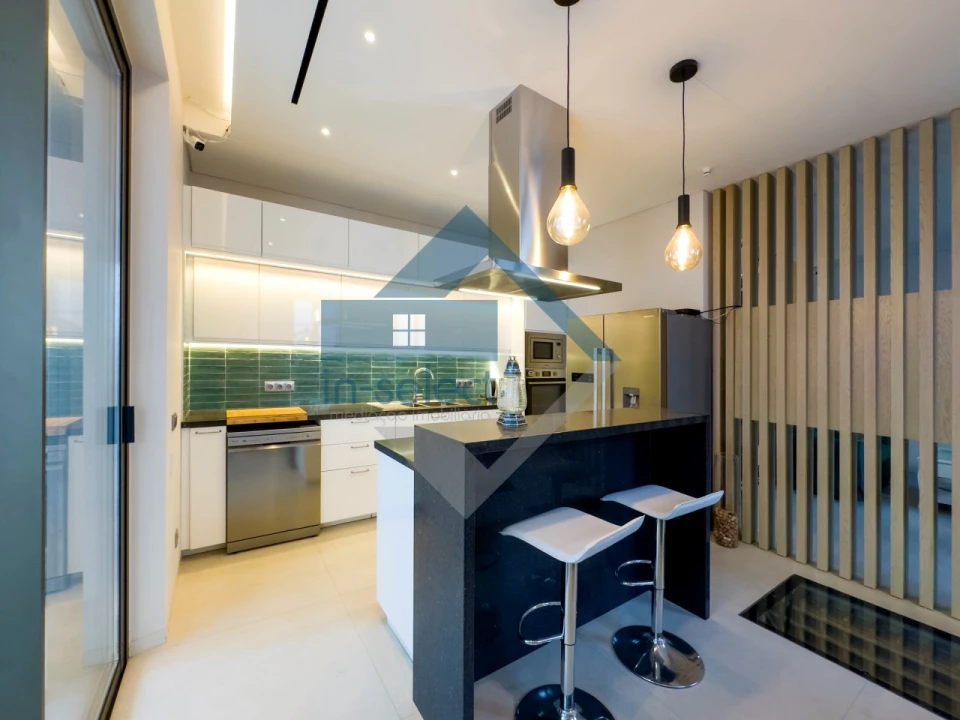 Moradia T3 para Venda em Olhão Foto 11