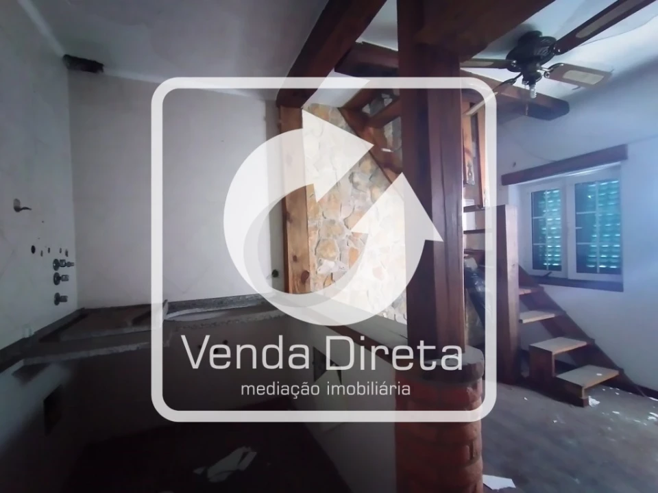 Moradia T1 para Venda em Seixal, Arrentela e Aldeia de Paio Pires Foto 12