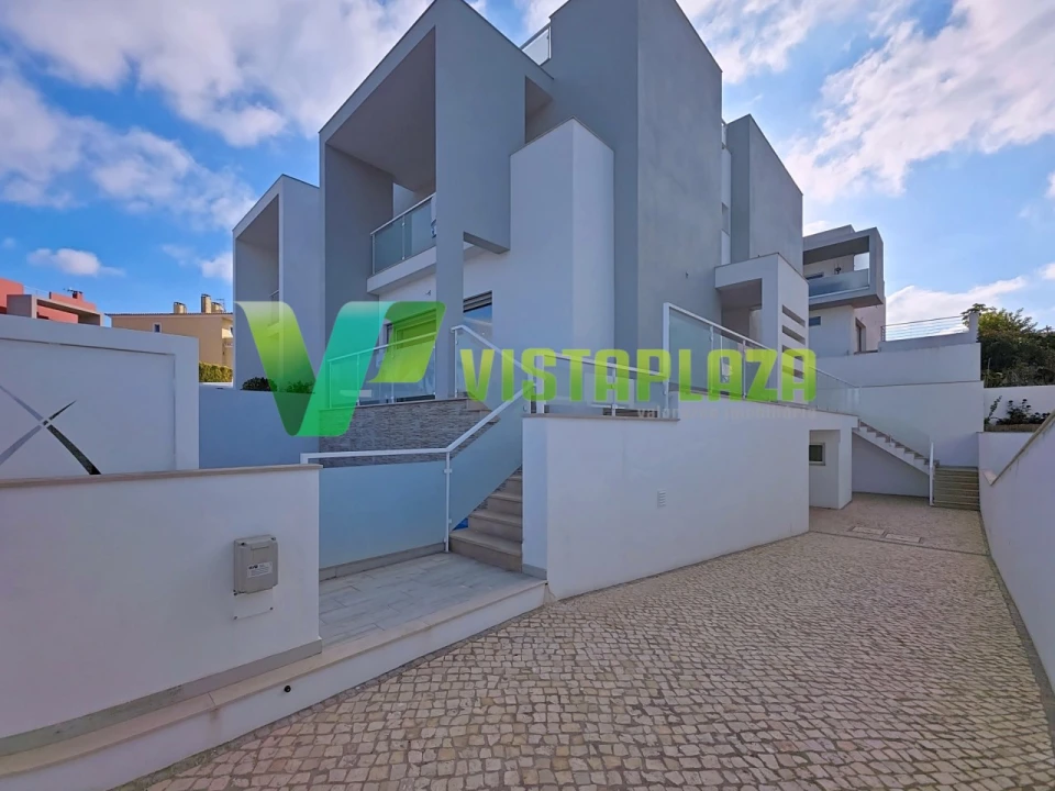 Moradia T3 para Venda em Estômbar e Parchal Foto 5