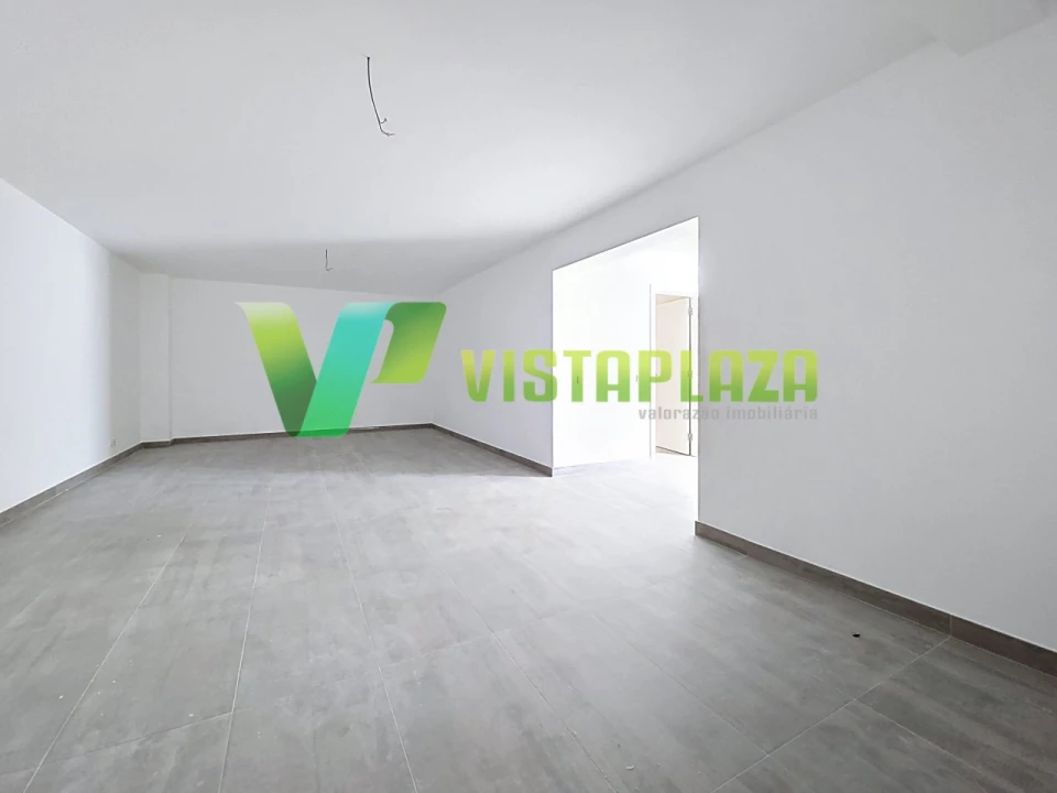 Moradia T3 para Venda em Estômbar e Parchal Foto 41