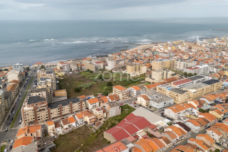 Moradia T6 para Venda em Vila do Conde Foto 2
