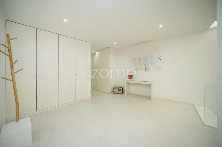 Moradia T4 para Venda em Lage Foto 5