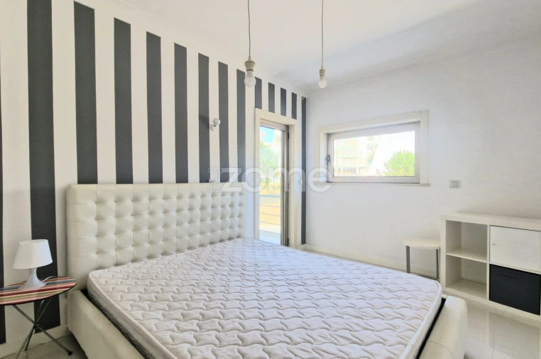 Apartamento T2 para Arrendamento em Buarcos Foto 5