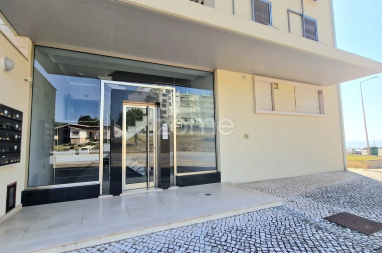 Apartamento T2 para Arrendamento em Buarcos Foto 25