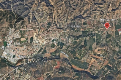 Terreno para Venda em Silves